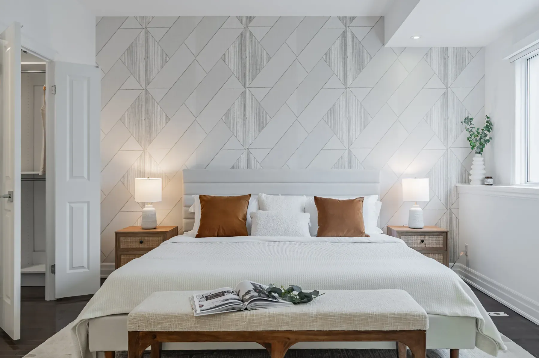 vacant staging service