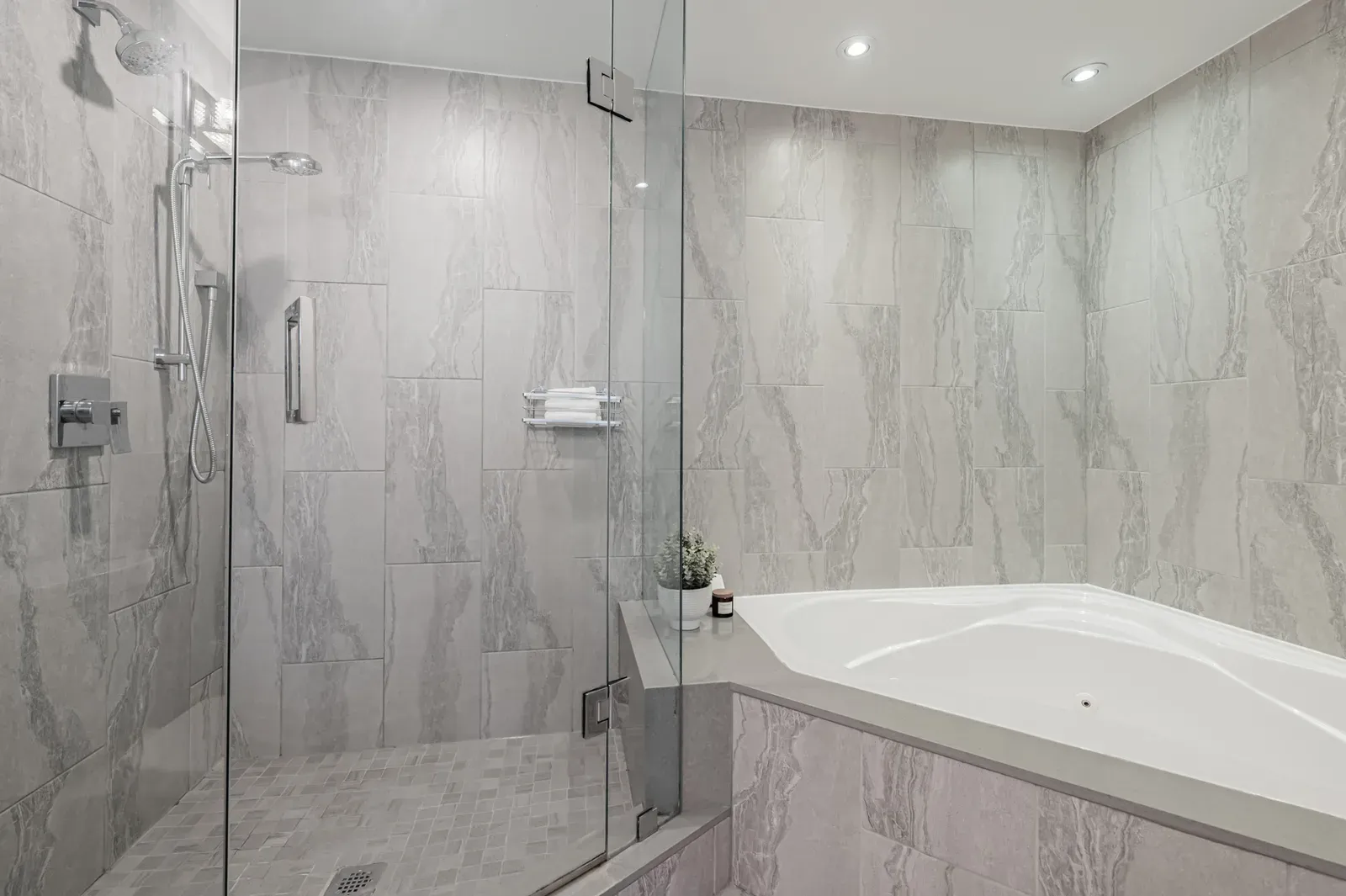 vacant staging service