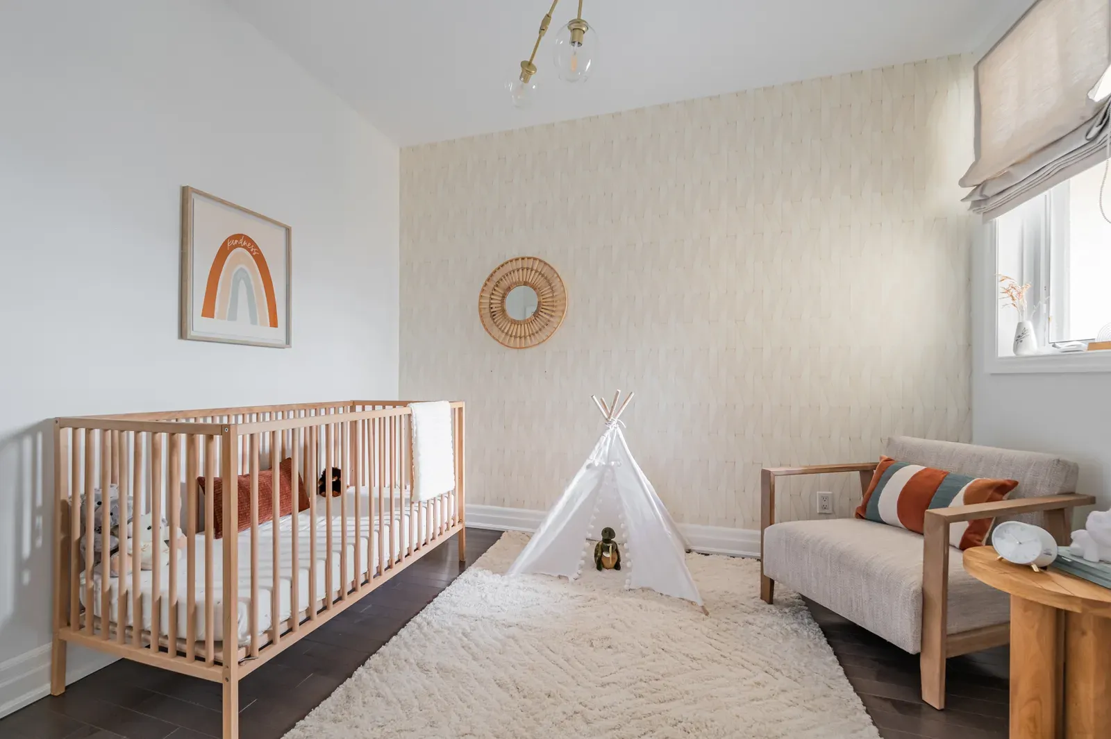 Baby room staging