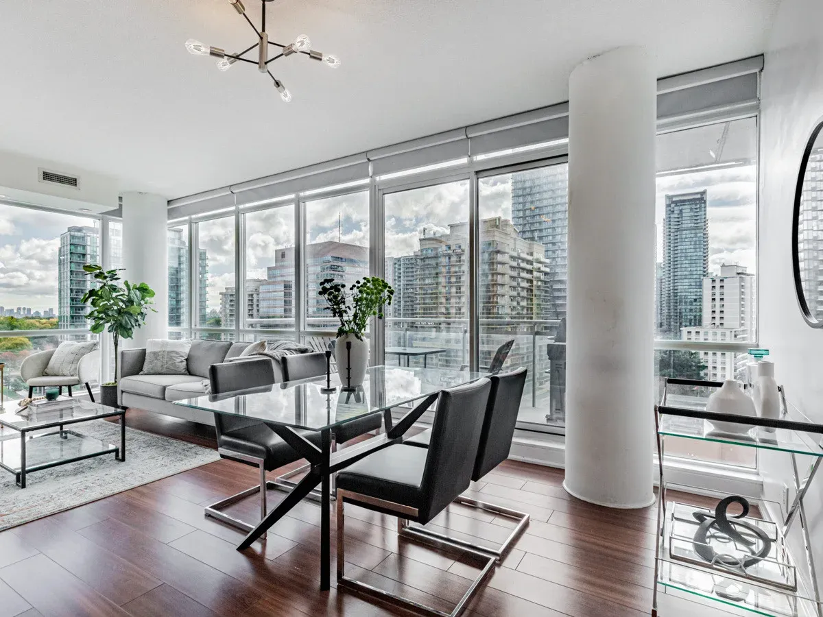condo staging service