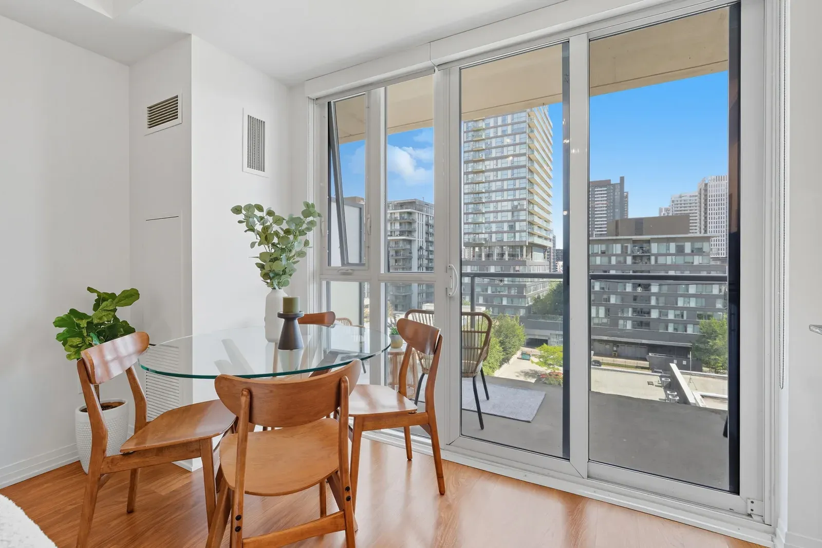 Condo Dining