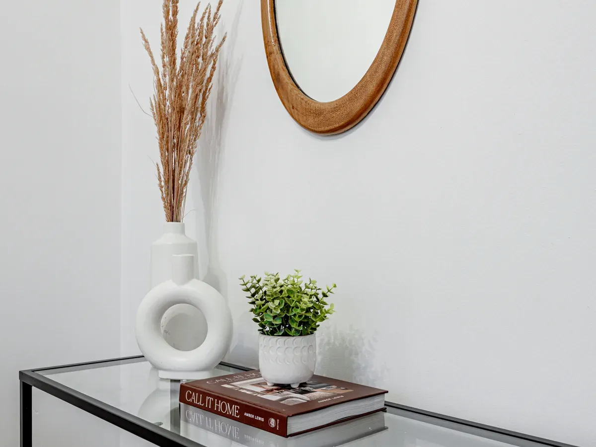 Vacant Home Staging